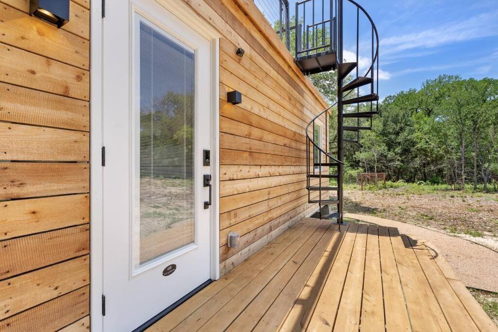 The Lonely Bull Luxury Container Home On 5 Acres Weatherford Esterno foto