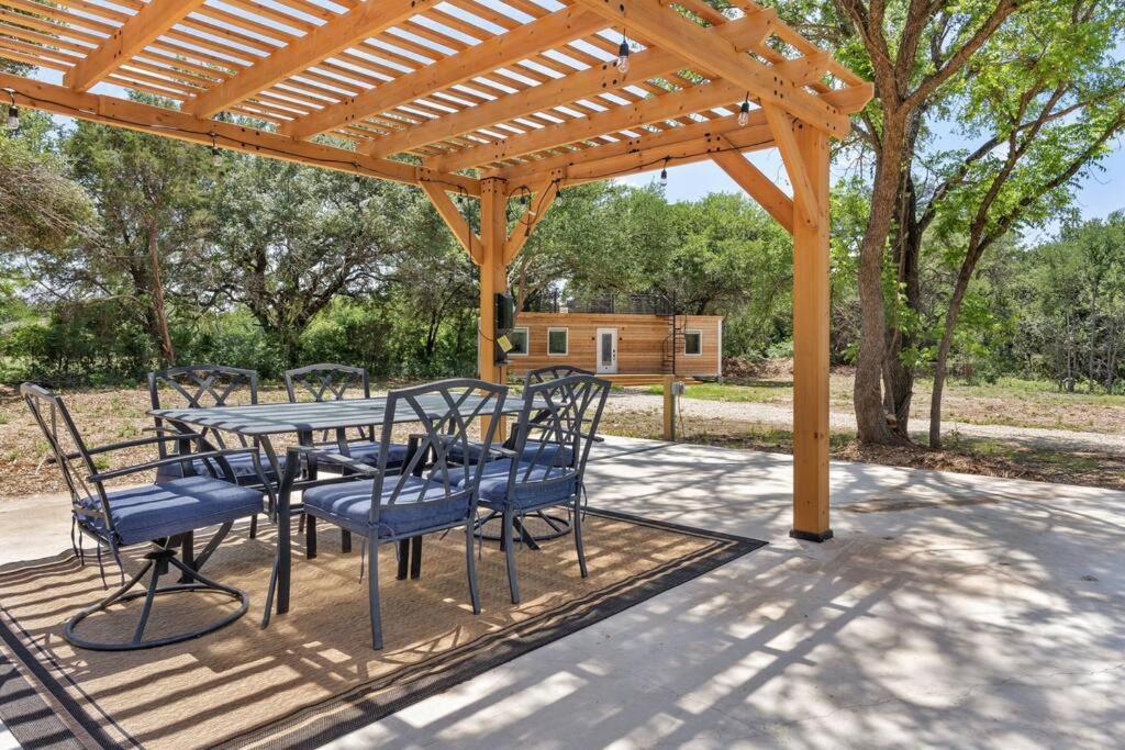 The Lonely Bull Luxury Container Home On 5 Acres Weatherford Esterno foto